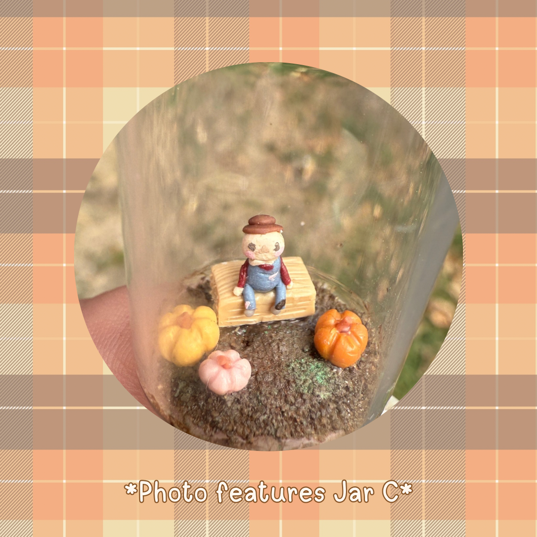 Micro Scarecrow Jar